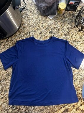 lululemon athletica Short Sleeve Tee in Royal Blue